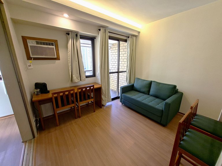 Vintage Ibirapuera | Flat Retrô em Moema